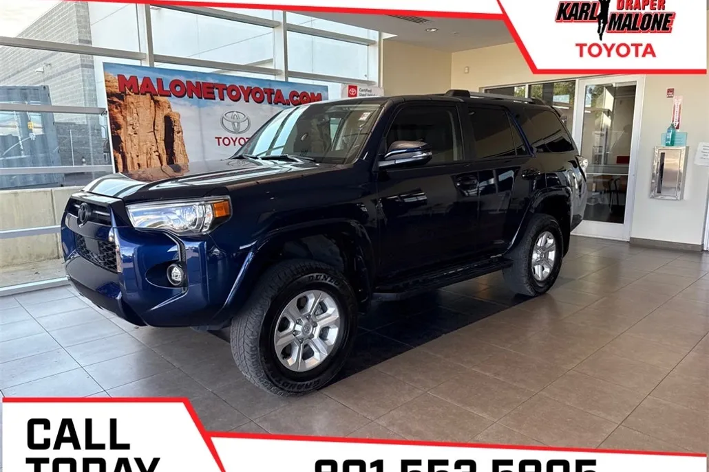 2023 Toyota 4Runner SR5 Premium photo 1