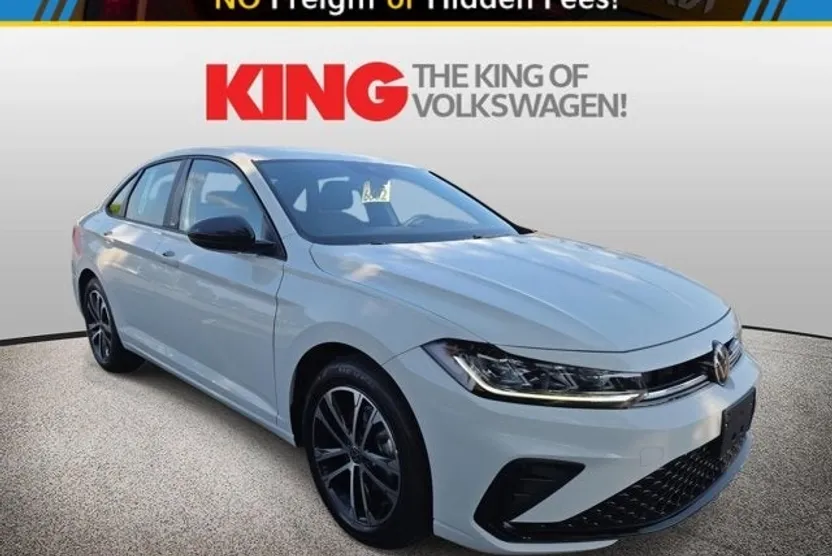 2025 Volkswagen Jetta Sport photo 1