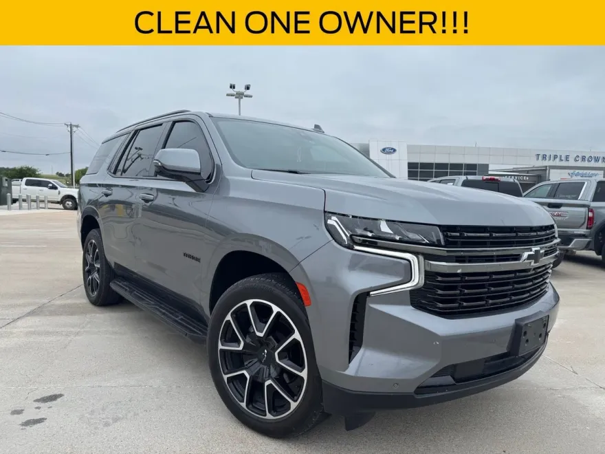 2022 Chevrolet Tahoe RST photo 1