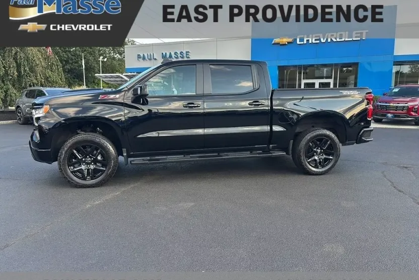 2022 Chevrolet Silverado 1500 LT Trail Boss photo 1