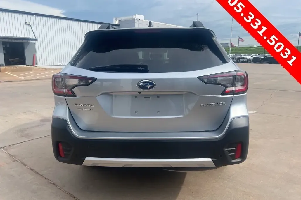 2022 Subaru Outback Limited photo 1