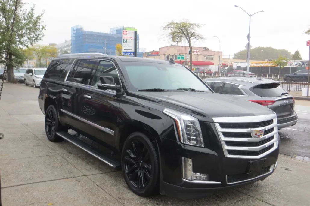 2015 Cadillac Escalade ESV Premium photo 1