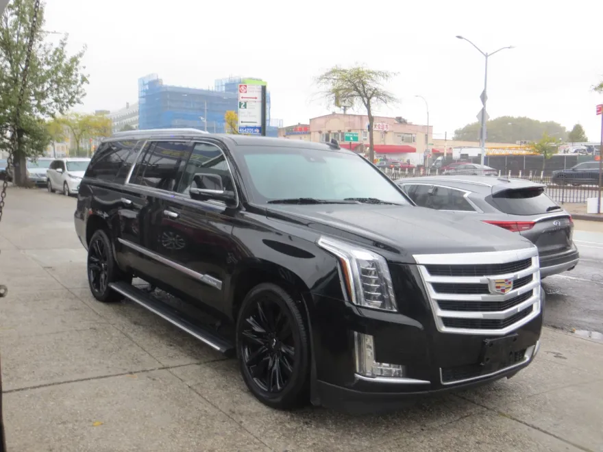 2015 Cadillac Escalade ESV Premium photo 1
