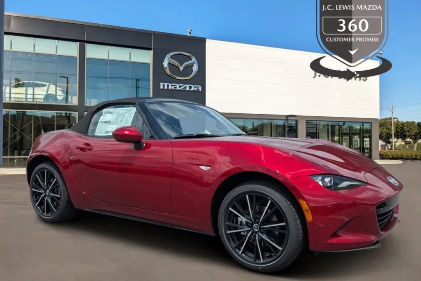 2025 Mazda MX-5 Miata Miata Grand Touring photo 1