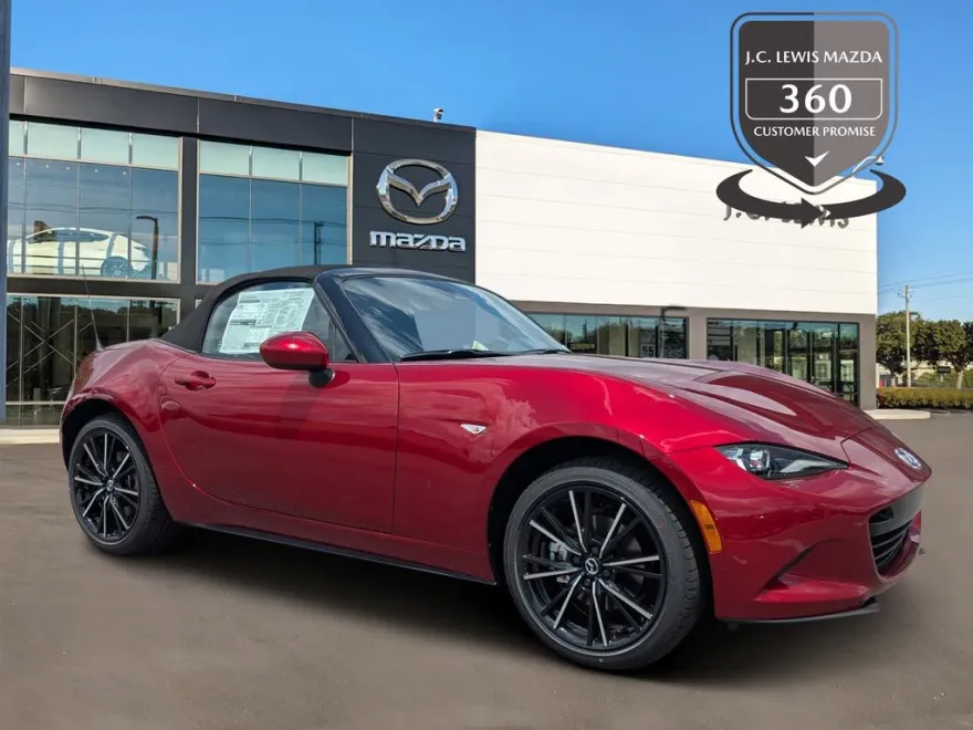 2025 Mazda MX-5 Miata Miata Grand Touring photo 1