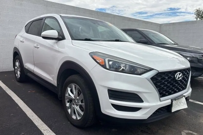 2021 Hyundai Tucson SE photo 1
