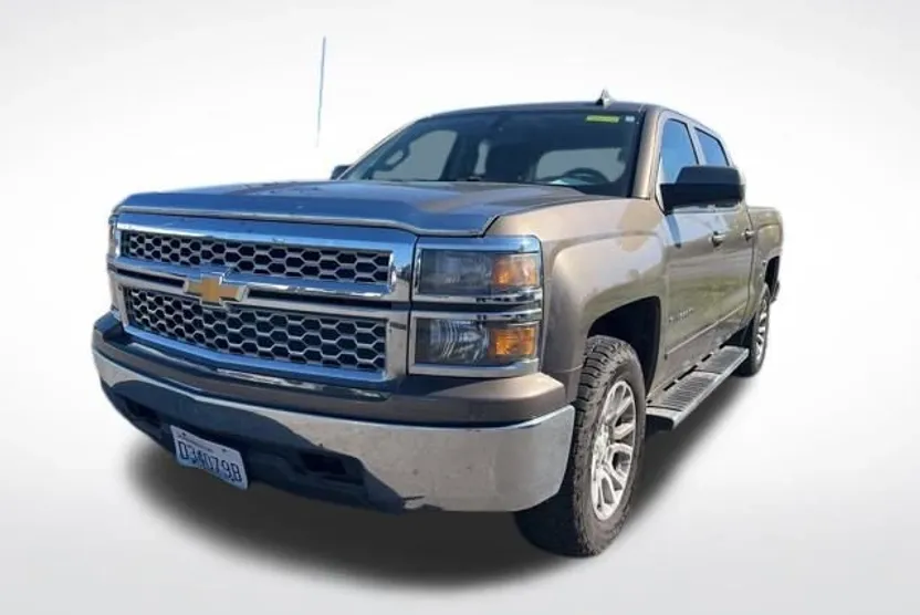 2015 Chevrolet Silverado 1500 LT photo 1