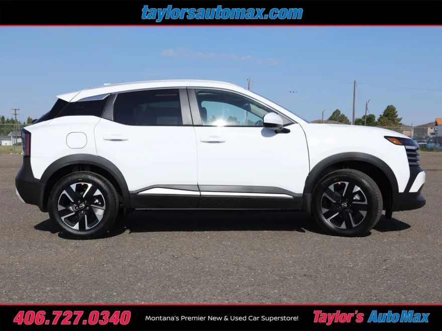 2025 Nissan Kicks SV SR photo 1