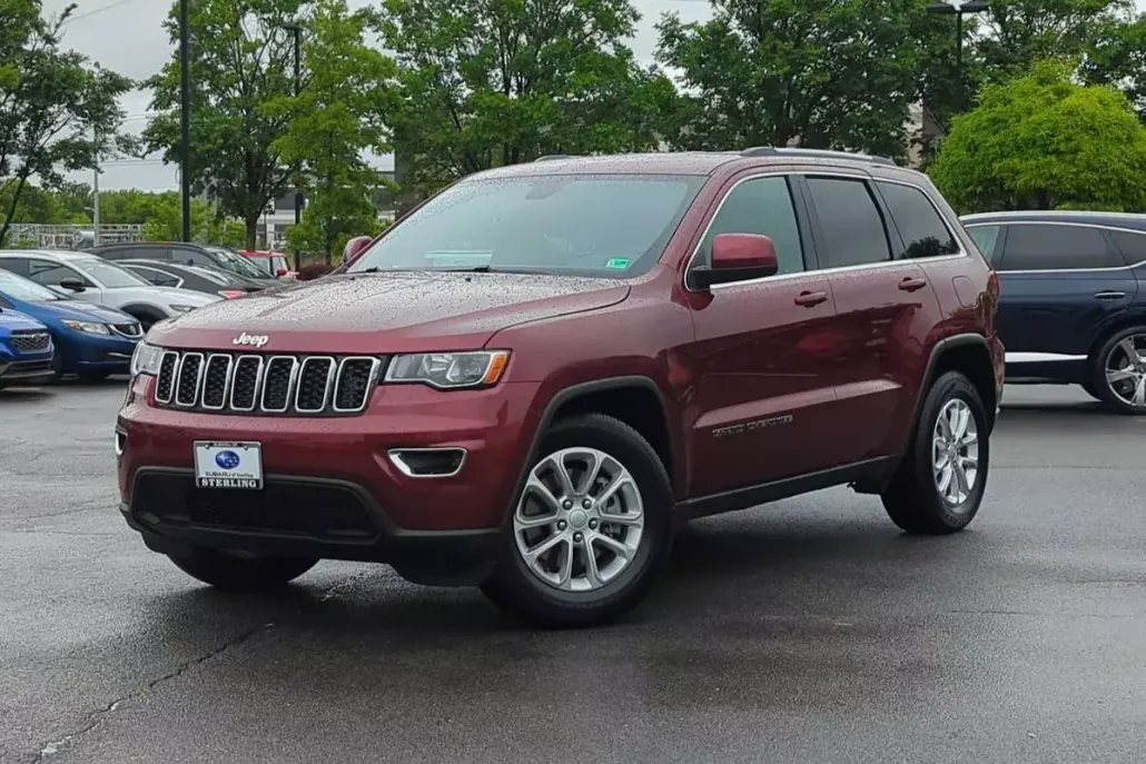 2021 Jeep Grand Cherokee Laredo E photo 1