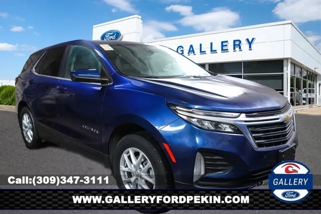 2023 Chevrolet Equinox LT photo 1