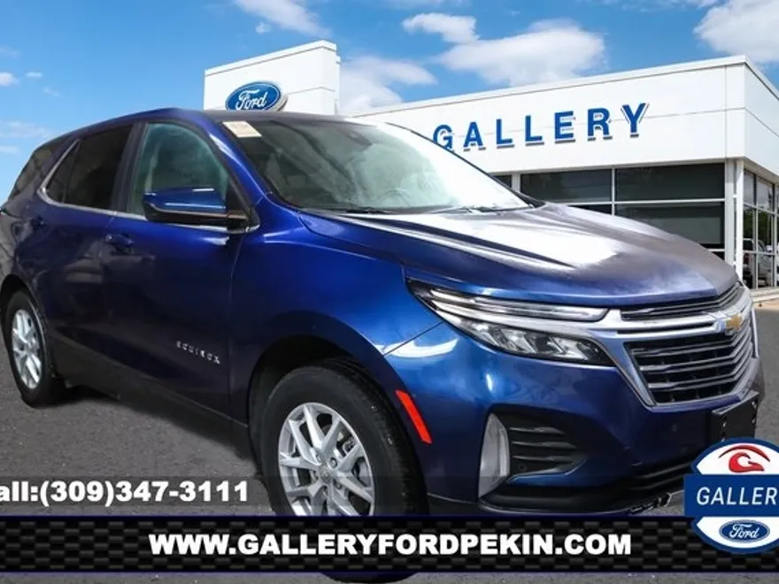 2023 Chevrolet Equinox LT photo 1