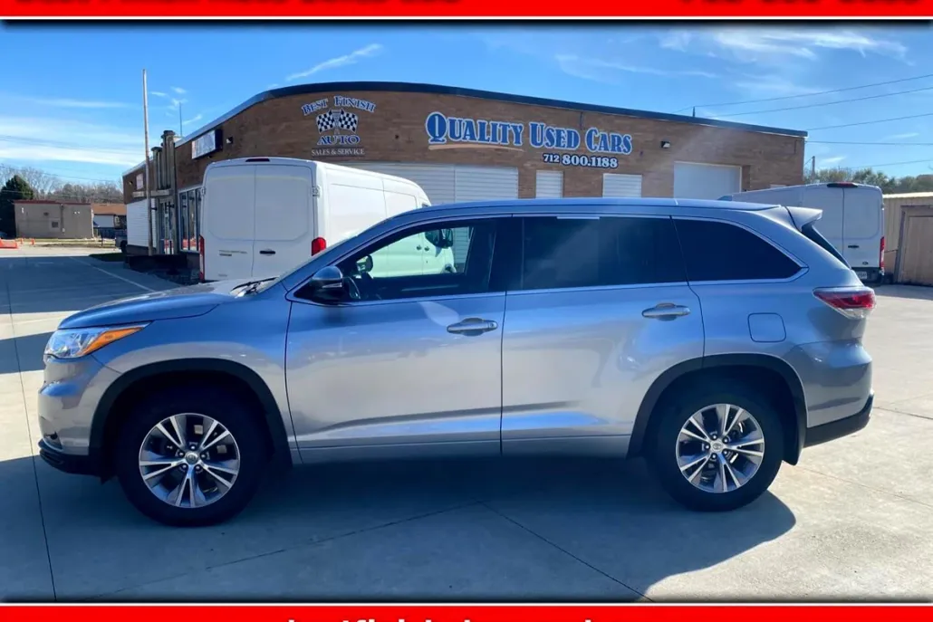 2015 Toyota Highlander XLE photo 1