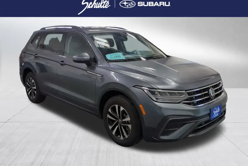 2024 Volkswagen Tiguan S photo 1