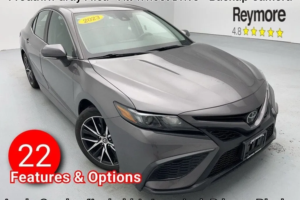 2023 Toyota Camry SE photo 1