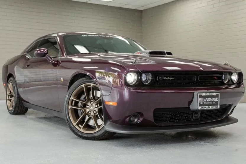2022 Dodge Challenger R/T Scat Pack Shaker 392 photo 1