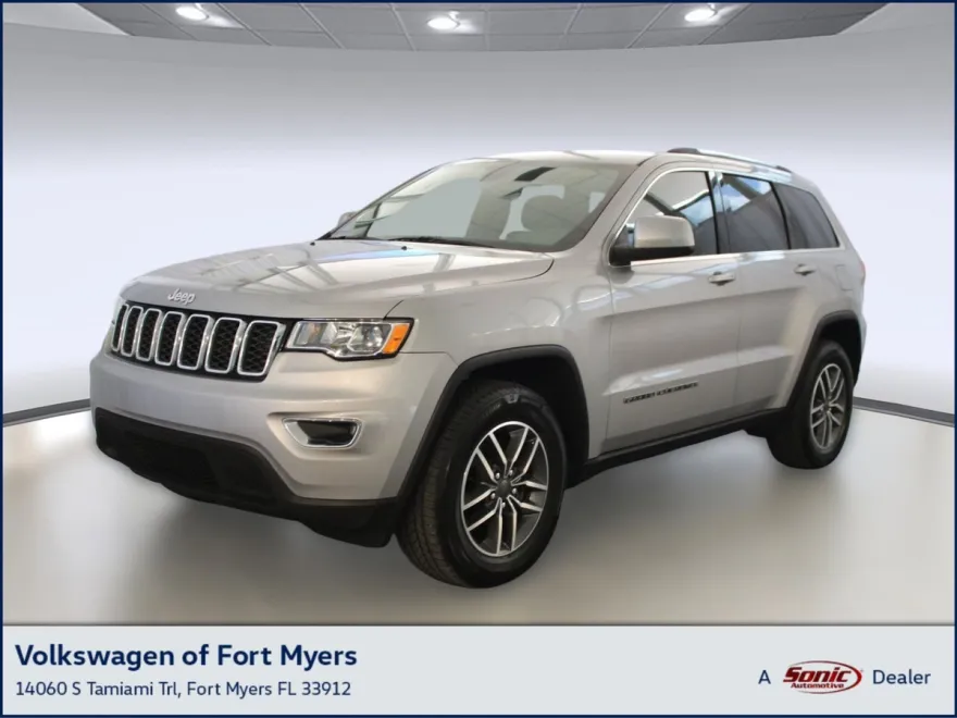 2019 Jeep Grand Cherokee Laredo E photo 1