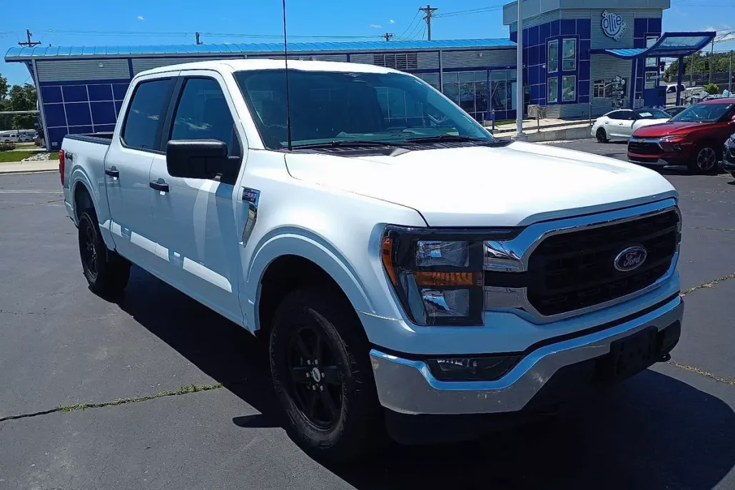 2023 Ford F-150 XL photo 1