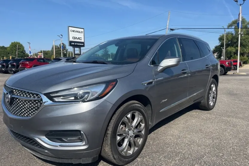 2020 Buick Enclave Avenir photo 1