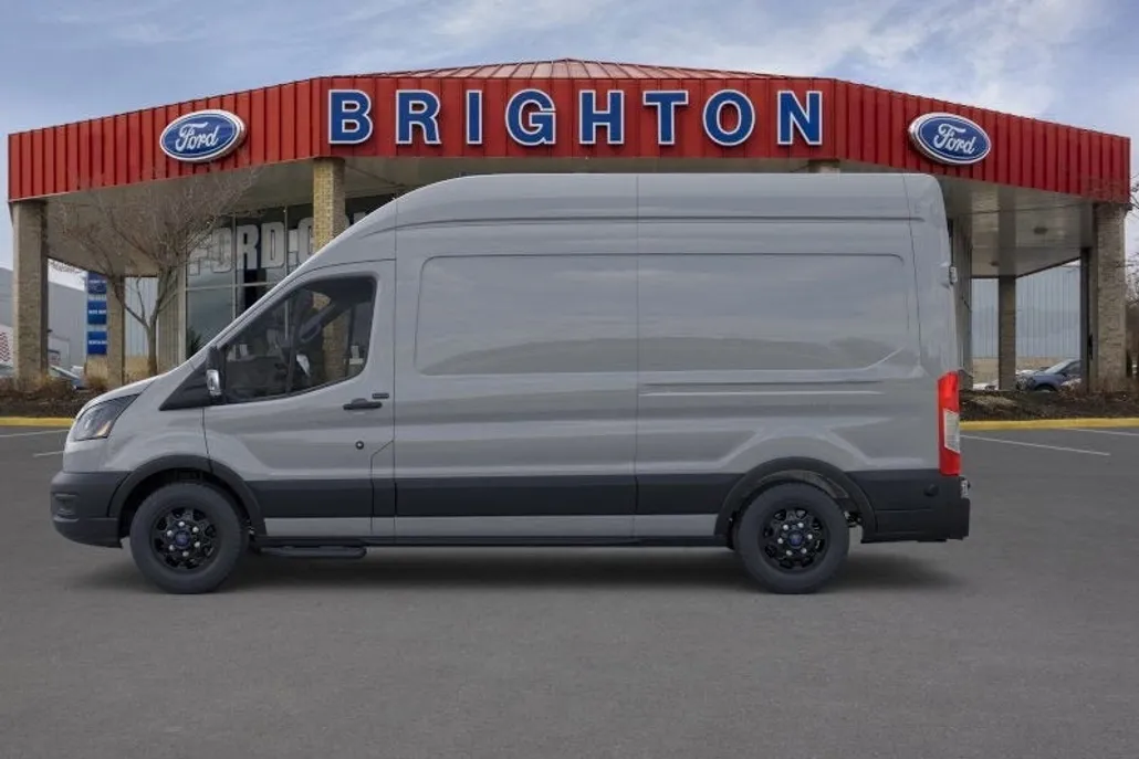 2025 Ford Transit photo 1