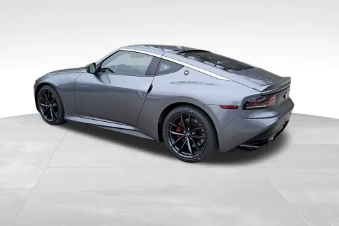 2025 Nissan Z Performance photo 3