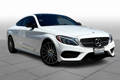 2017 Mercedes Benz C 300 photo 2