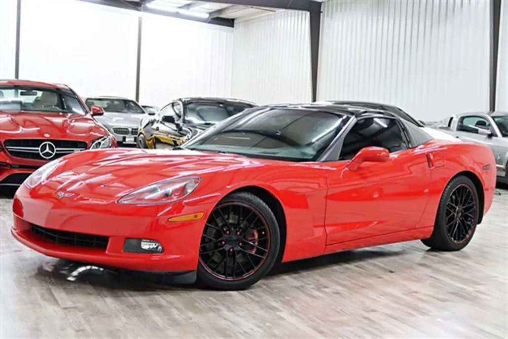 2005 Chevrolet Corvette Coupe photo 1