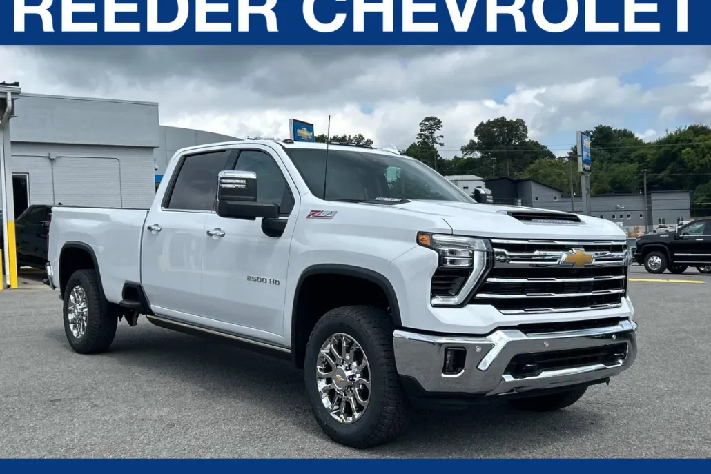 2026 Chevrolet Silverado 2500HD LTZ photo 1