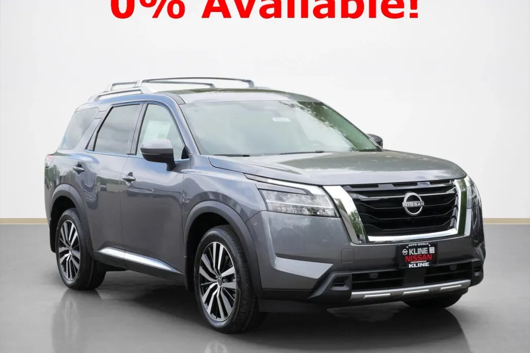 2025 Nissan Pathfinder Platinum photo 1
