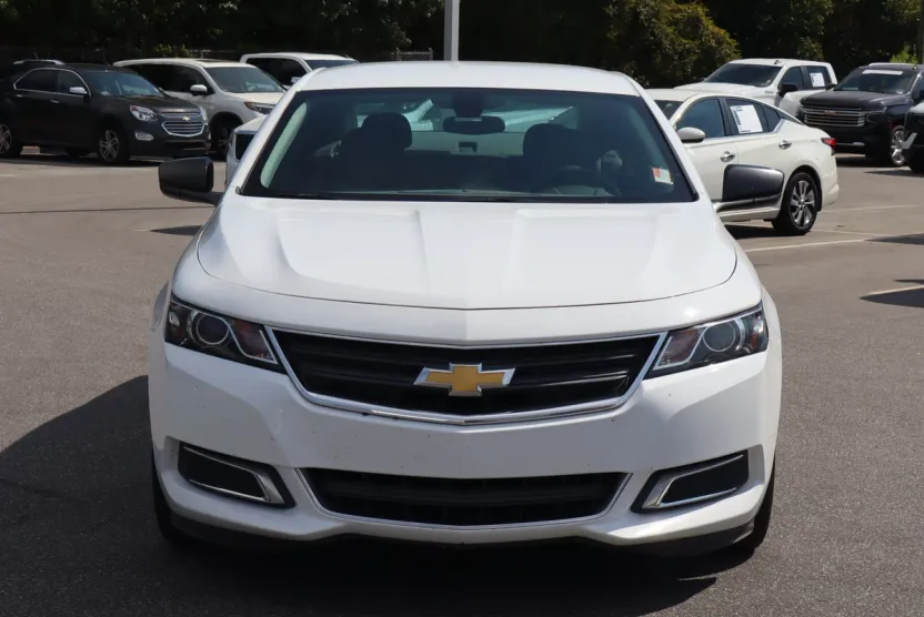 2018 Chevrolet Impala LS photo 1