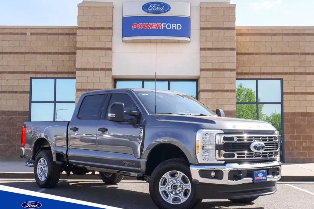 2025 Ford F-250 photo 1