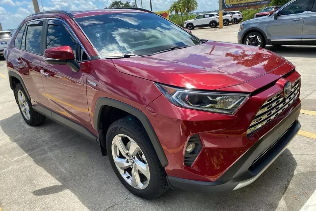 2020 Toyota RAV4 Hybrid Limited photo 1
