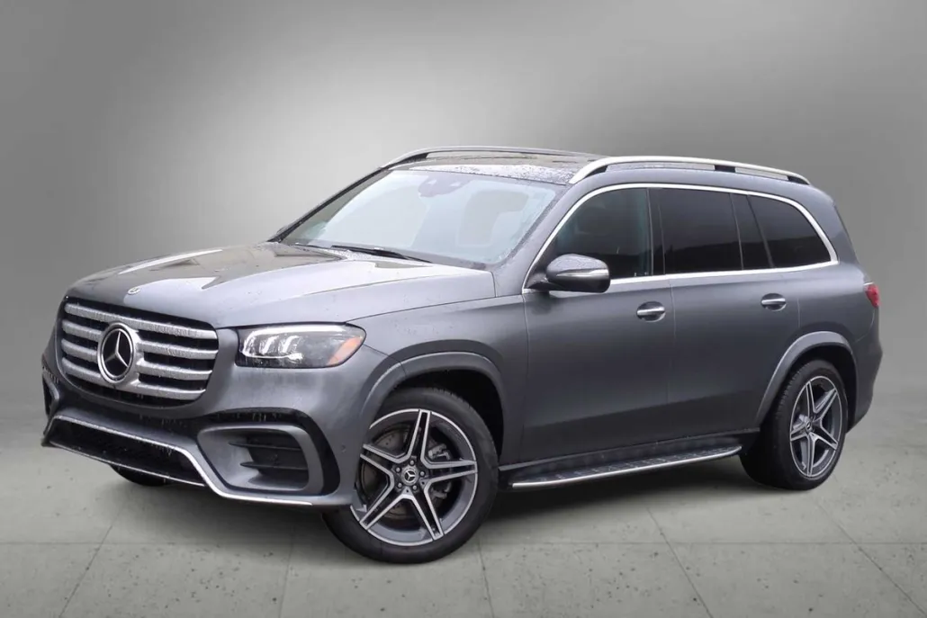 2025 Mercedes Benz GLS 450 4MATIC photo 1