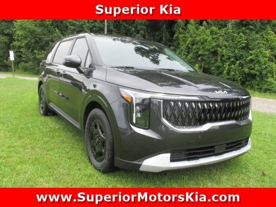 2026 Kia Carnival LXS photo 1