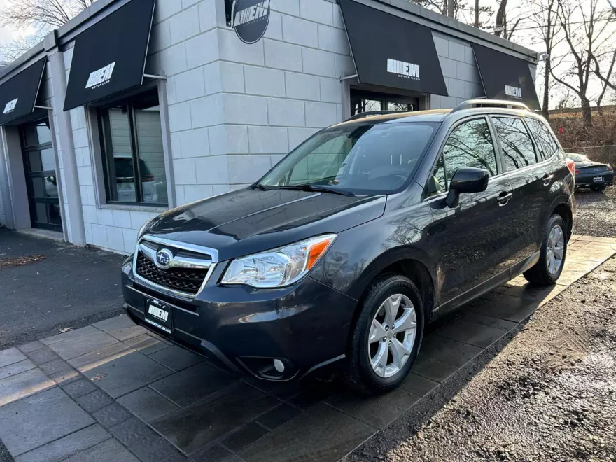 2015 Subaru Forester 2.5i Limited photo 1