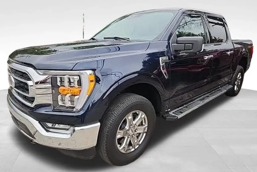 2023 Ford F-150 XLT photo 1