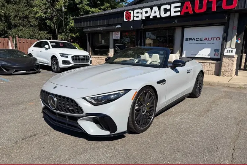 2022 Mercedes Benz SL AMG 63 photo 1