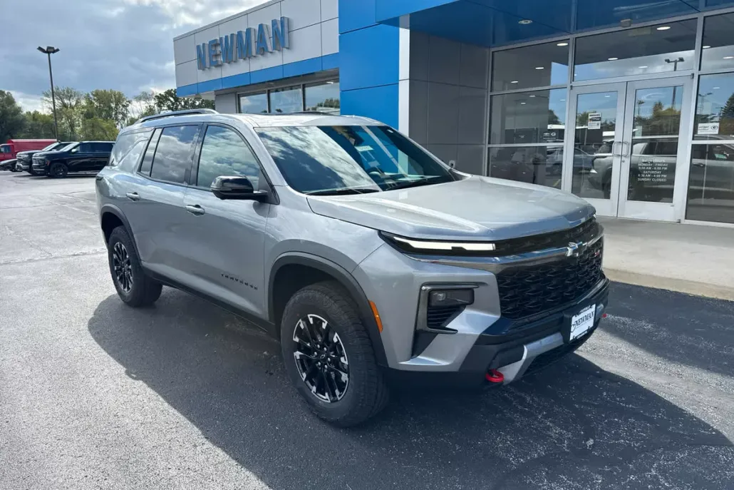 2026 Chevrolet Traverse Z71 photo 1
