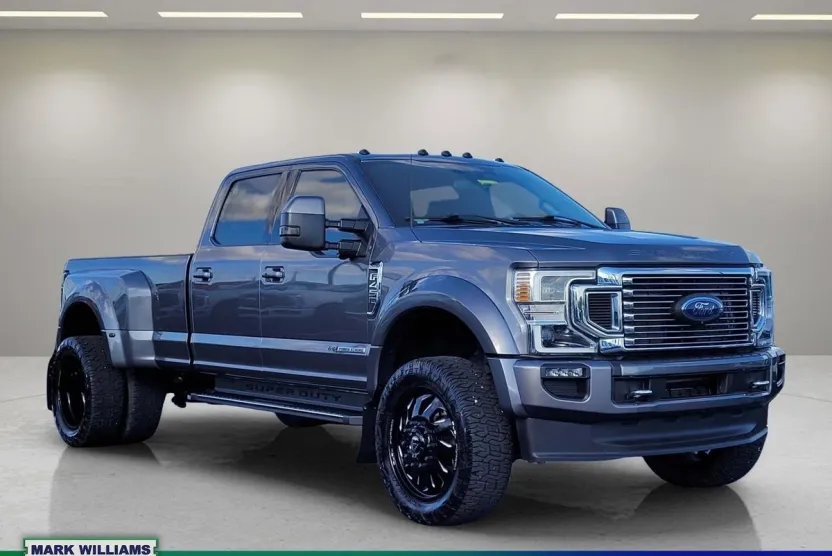 2022 Ford F-450 photo 1