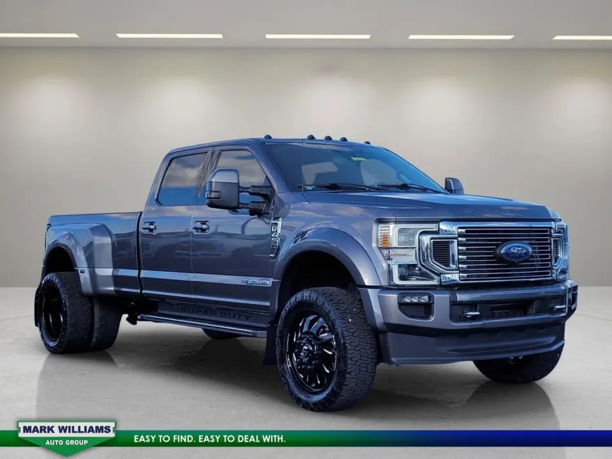 2022 Ford F-450 photo 1