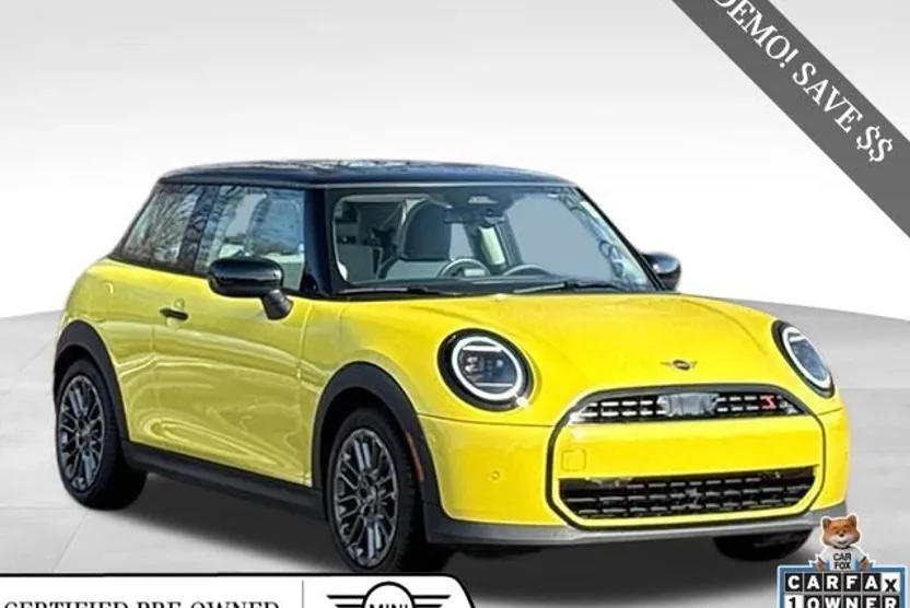 2025 Mini Cooper Hardtop S photo 1