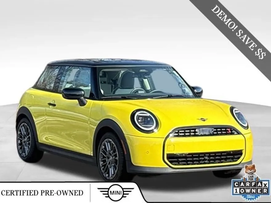 2025 Mini Cooper Hardtop S photo 1