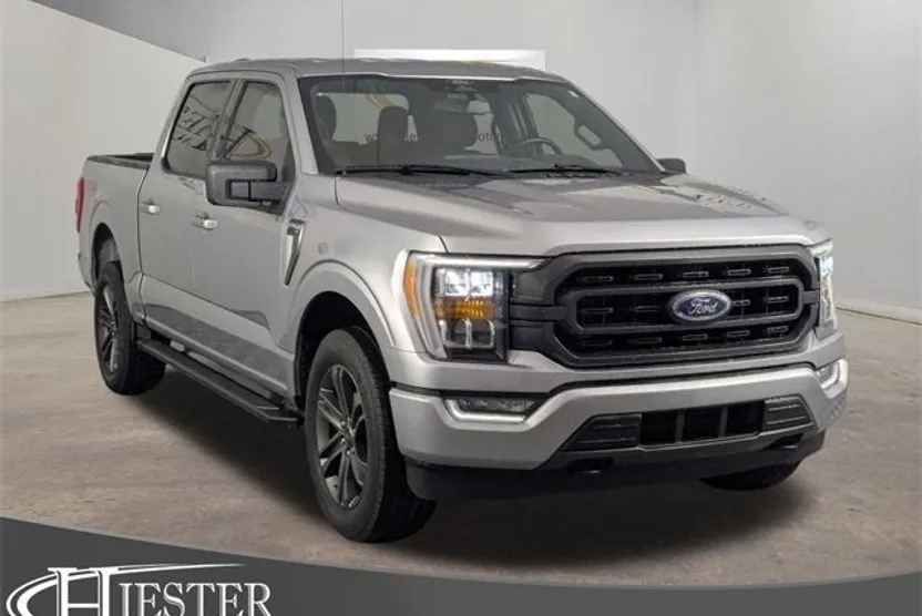2021 Ford F-150 XLT photo 1