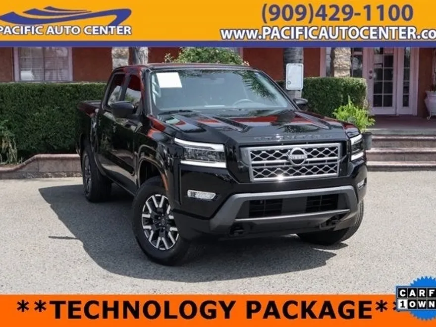 2024 Nissan Frontier SL photo 1