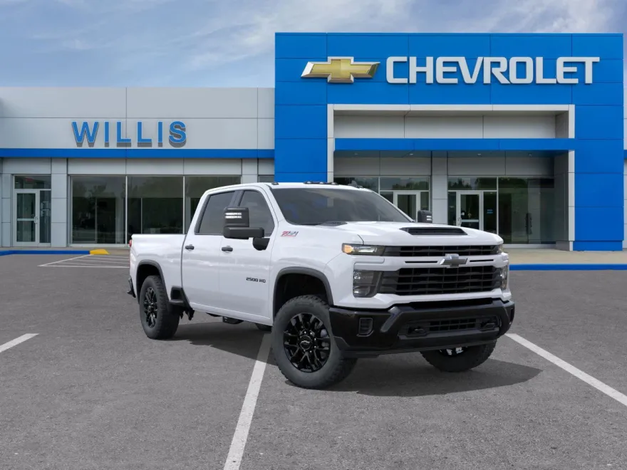 2026 Chevrolet Silverado 2500HD Custom photo 1