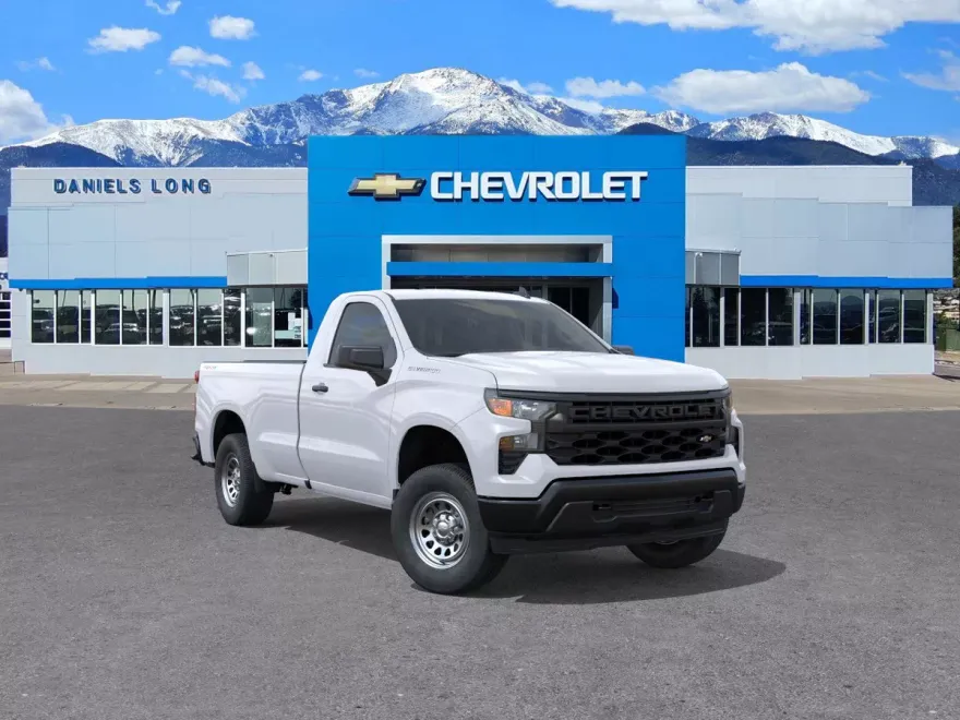 2025 Chevrolet Silverado 1500 photo 1