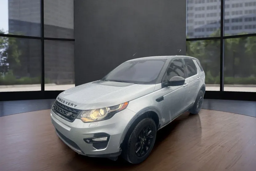 2017 Land Rover Discovery Sport HSE photo 1