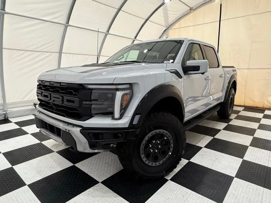 2025 Ford F-150 Raptor photo 1