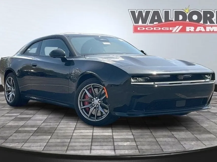 2025 Dodge Charger Scat Pack photo 1