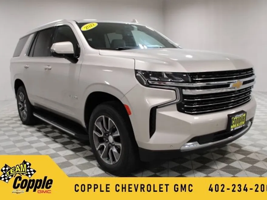 2022 Chevrolet Tahoe LT photo 1