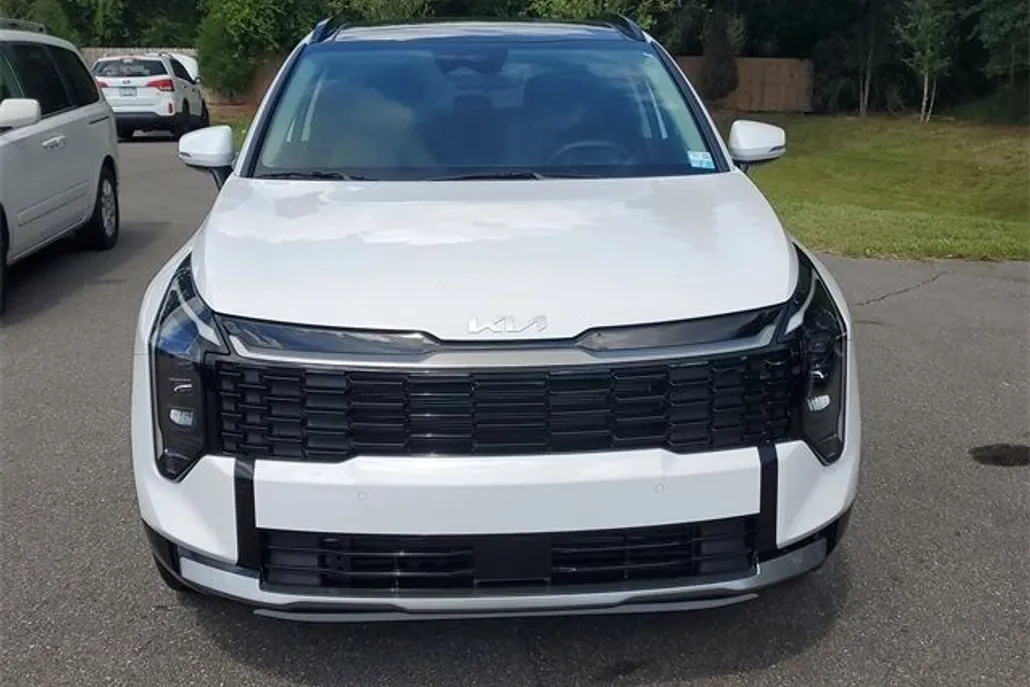 2026 Kia Sportage SX photo 1
